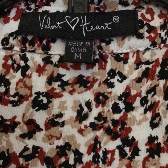 VGUC Valent Heart size med animal print blouse - Picture 2 of 6